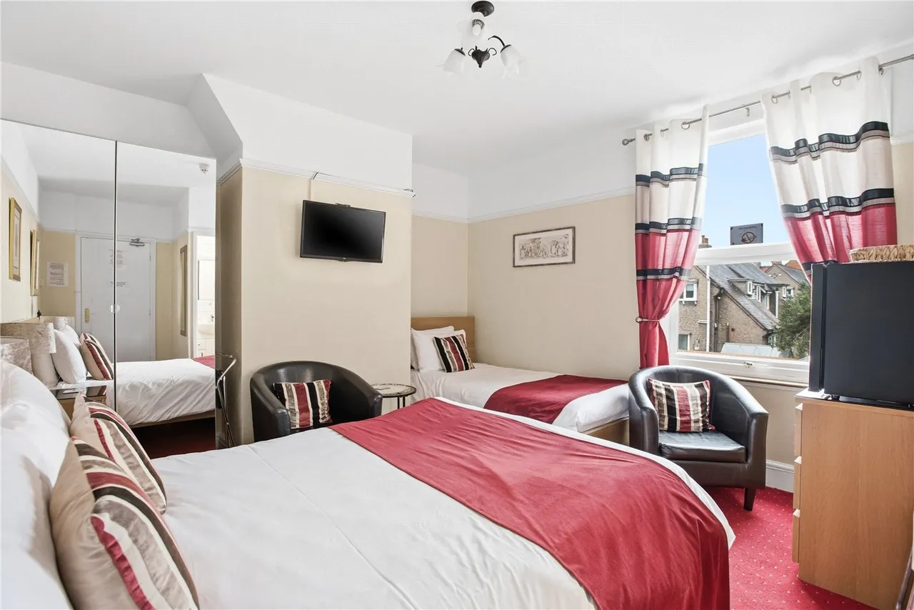 Grove Road, Stratford-upon-Avon, Warwickshire, CV37, photo 10