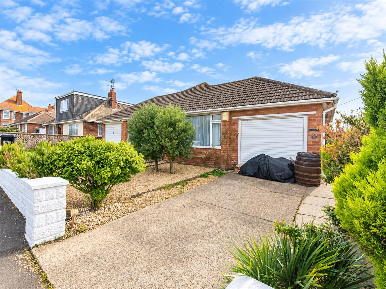 2 bed house for sale, Bramber Avenue, Peacehaven