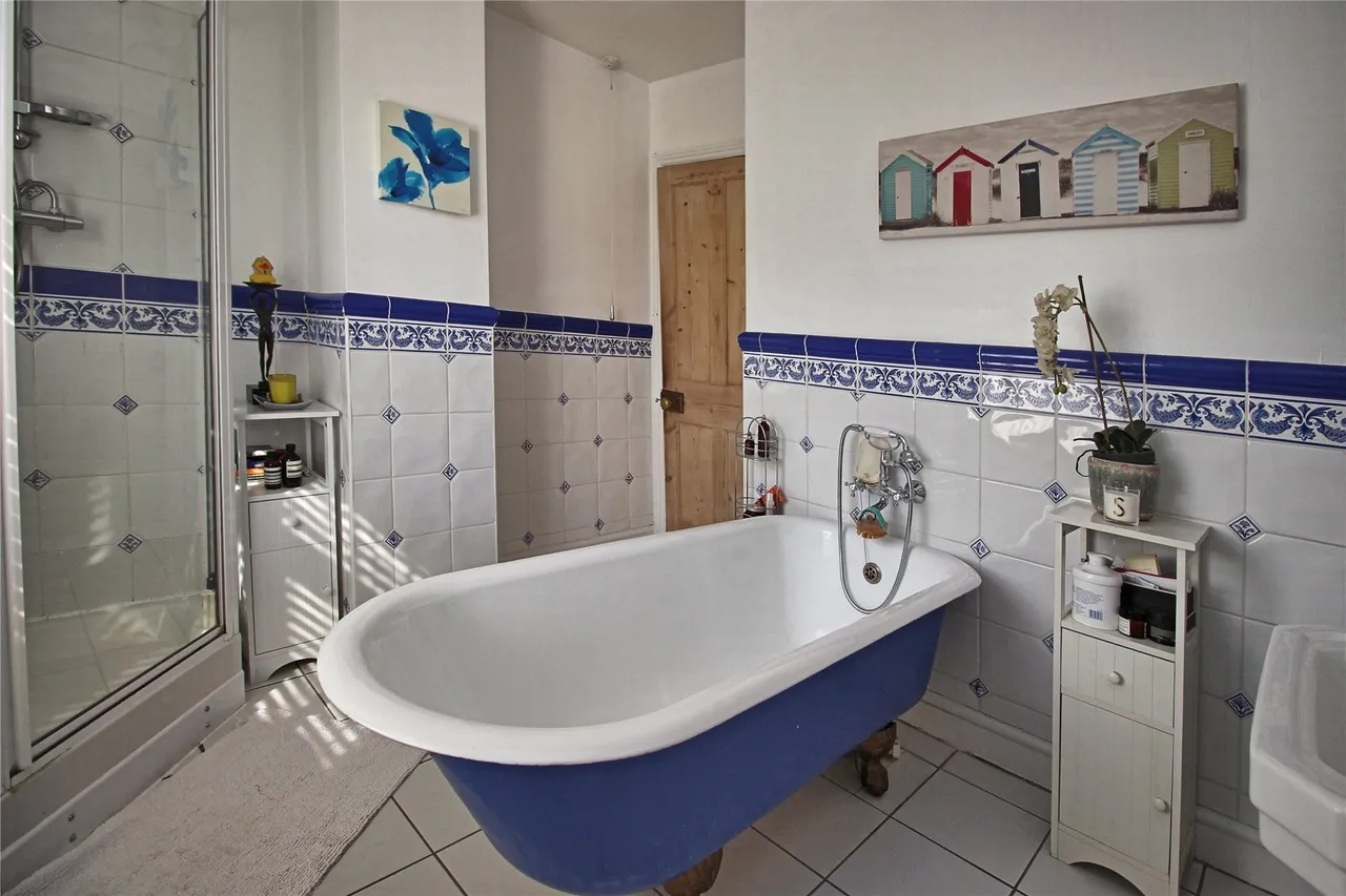 Kingsway, Woking, GU21, photo 8