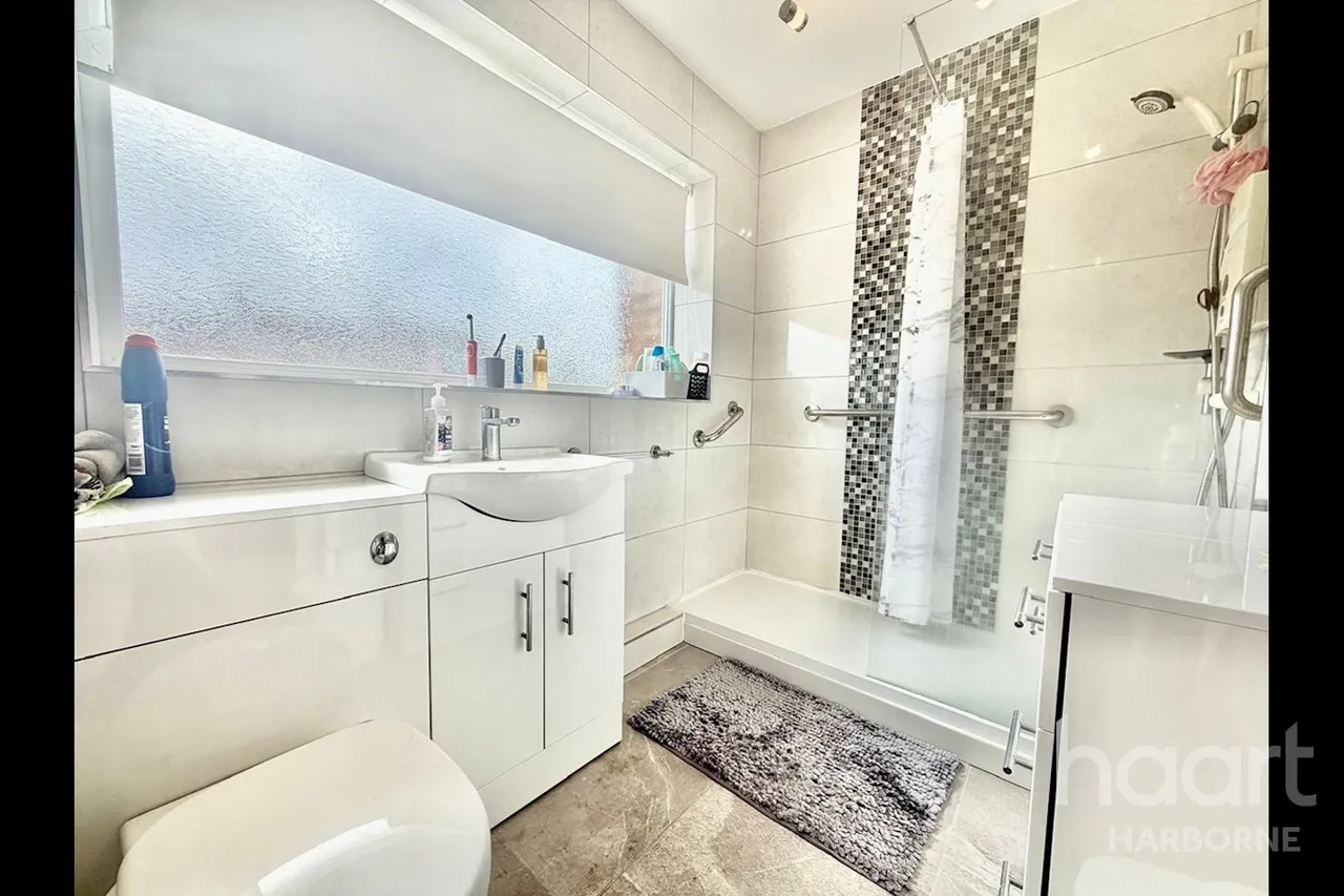 Peach Ley Road, B29, photo 7