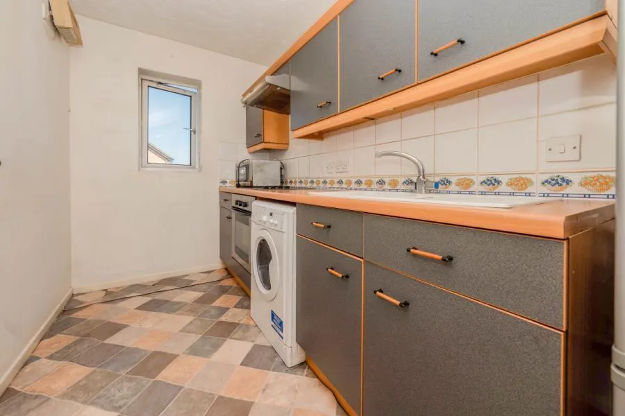Simpson Close, Luton, LU4, photo 3