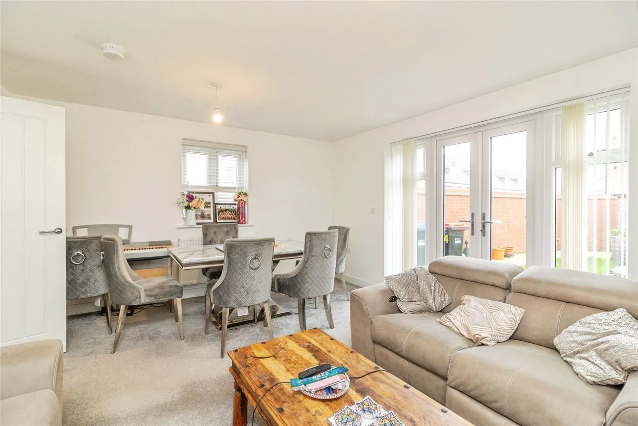 Santa Cruz Avenue, Newton Leys, MK3, photo 4