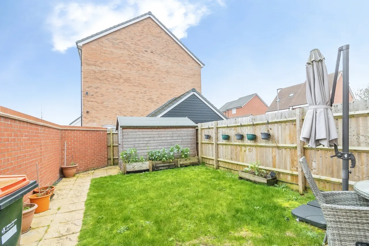 Santa Cruz Avenue, Newton Leys, MK3, photo 20