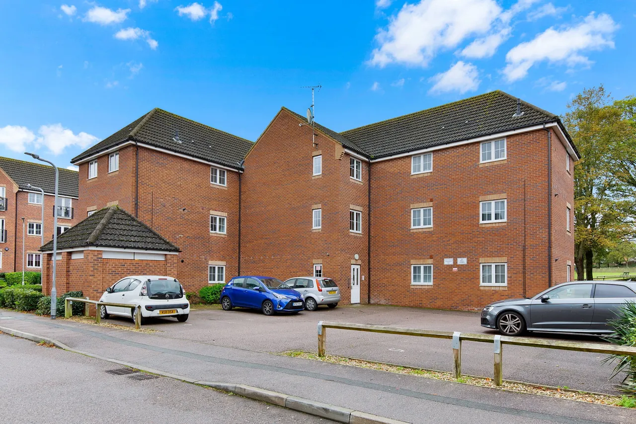 Jubilee Gardens, Rushen, NN10 0NS, photo 7