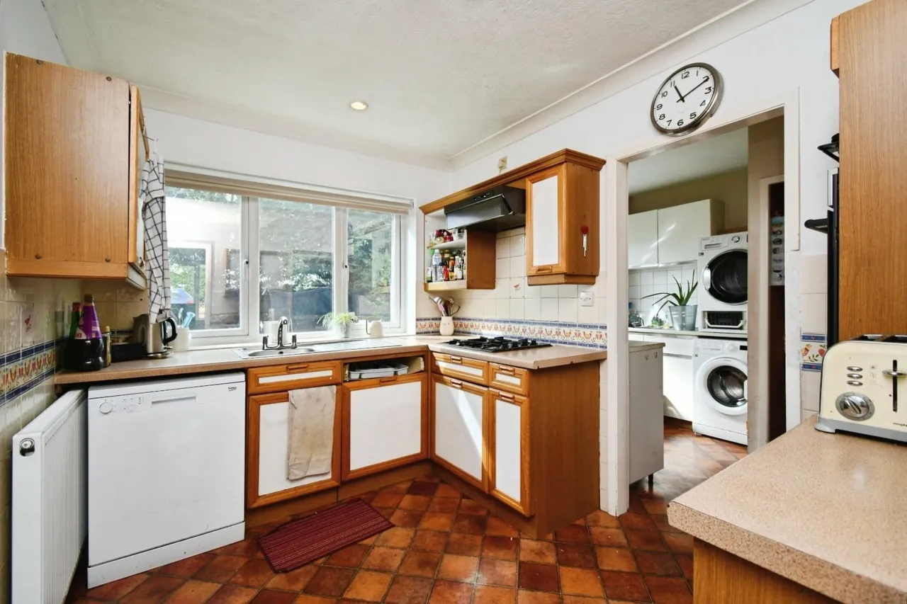 Lark Hill Drive, Ripon, photo 5