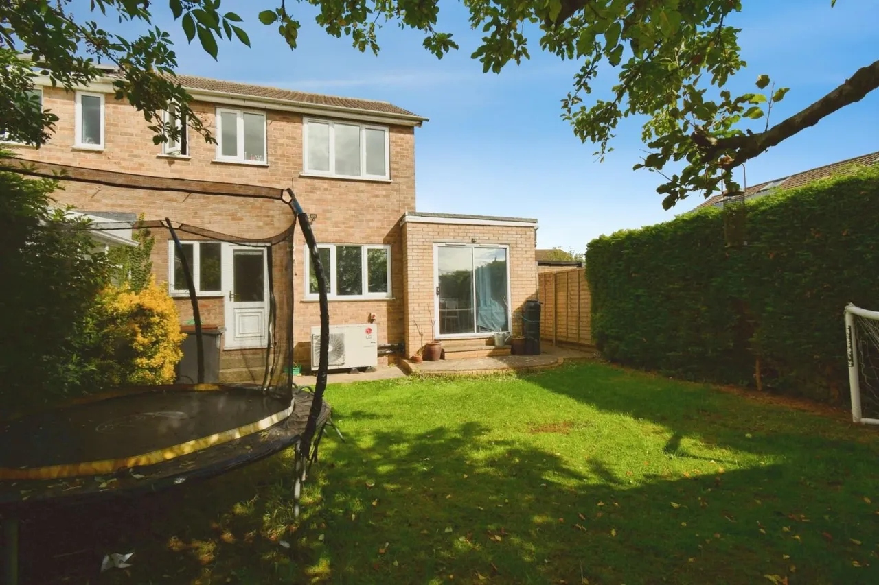 Lark Hill Drive, Ripon, photo 7