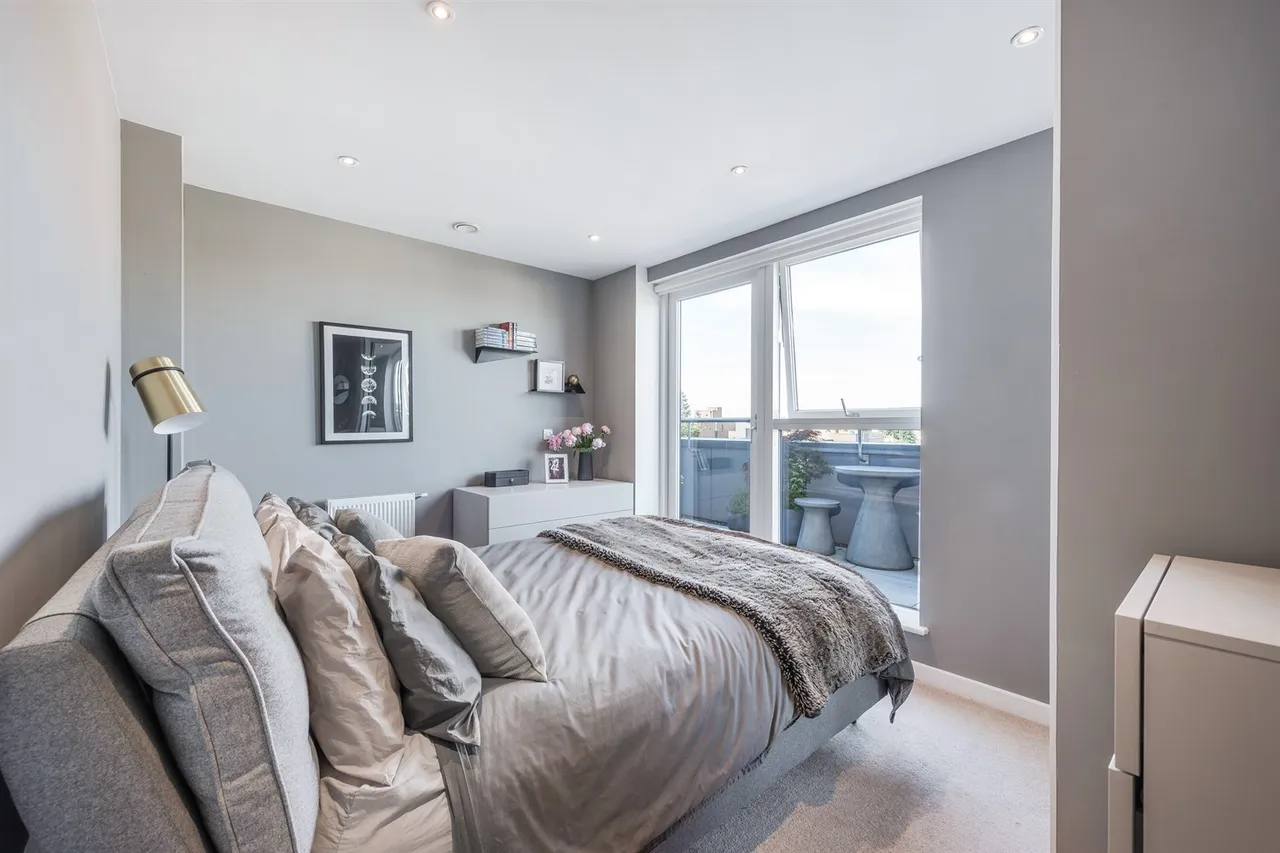 53 Oldridge Road, London, Greater London, SW12 8PP, photo 5