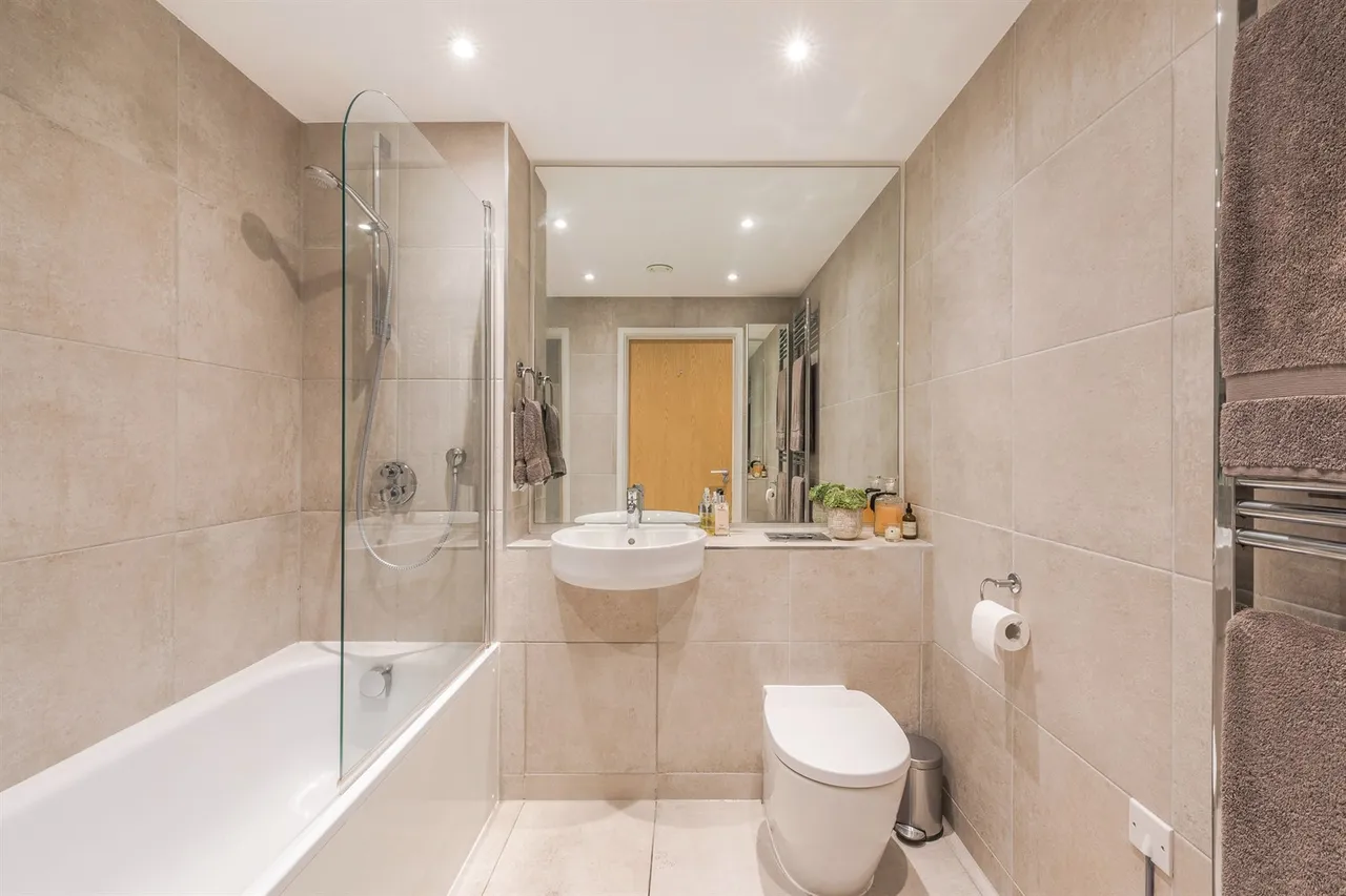 53 Oldridge Road, London, Greater London, SW12 8PP, photo 6