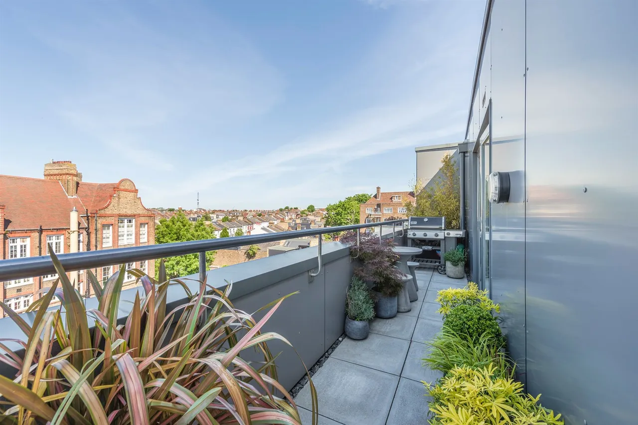 53 Oldridge Road, London, Greater London, SW12 8PP, photo 9