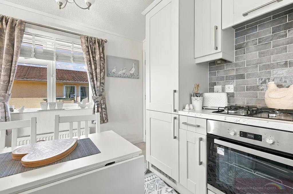 Woodbine Close, Waltham Abbey, EN9, photo 20