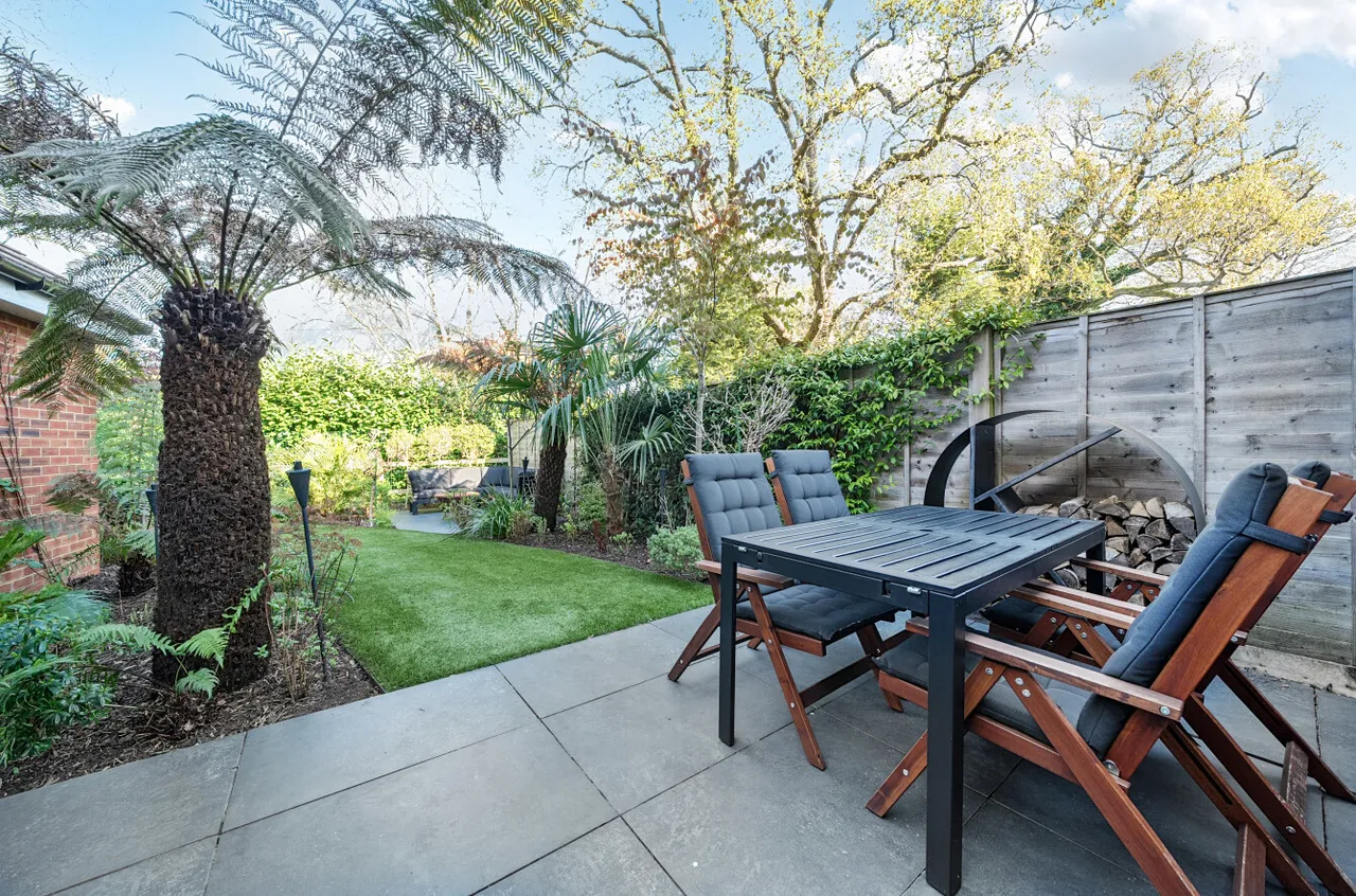 Dragonfly Chase, Sandhurst, Berkshire, GU47 8AE, photo 10