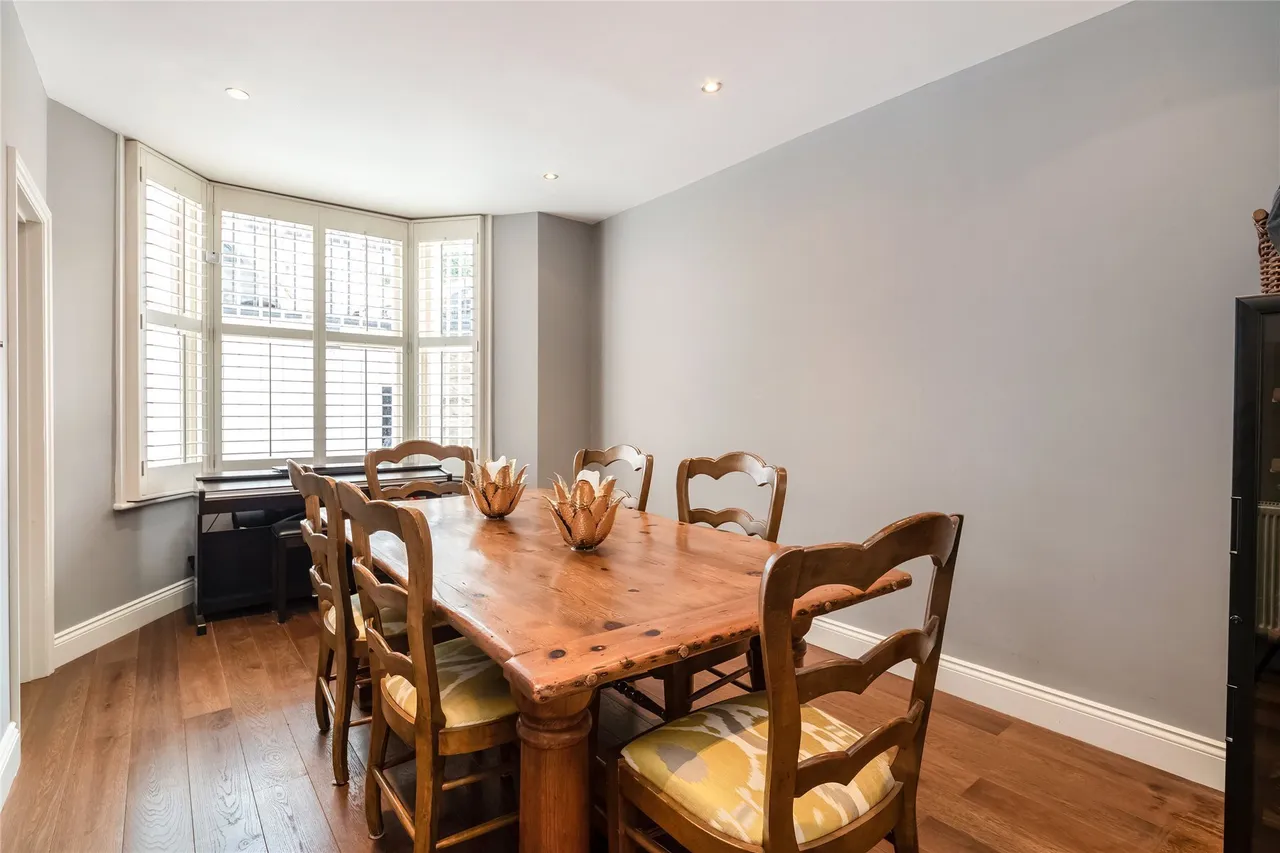 Langton Street, London, SW10, photo 10