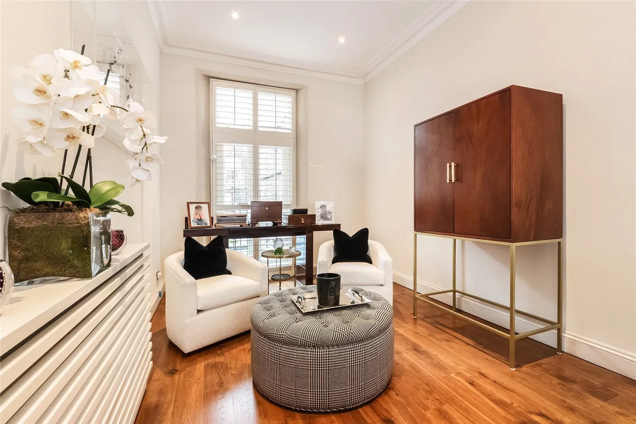 Langton Street, London, SW10, photo 8
