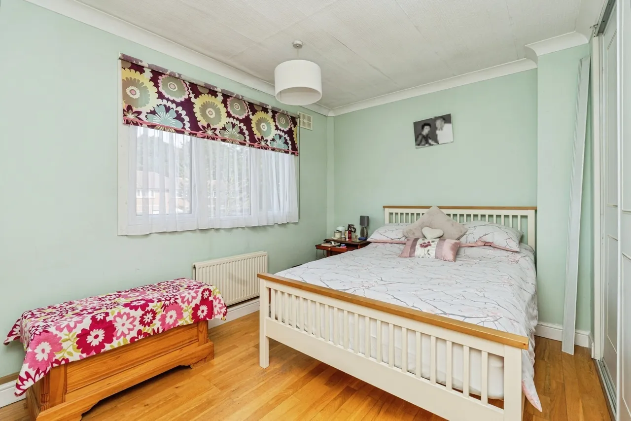 Lockwood Path, Woking, GU21, photo 6