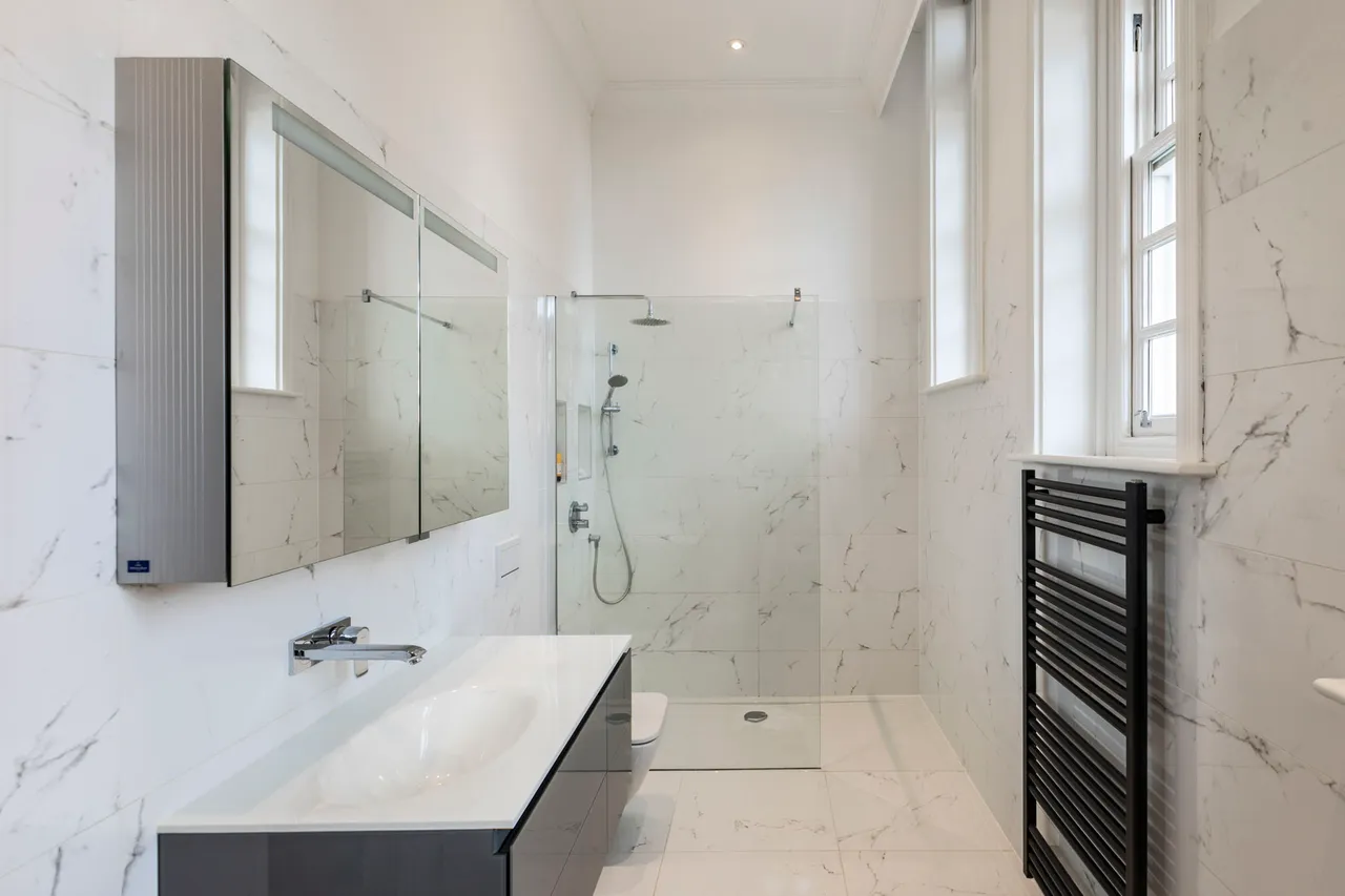 Virginia Water, Surrey, GU25 4SY, photo 14