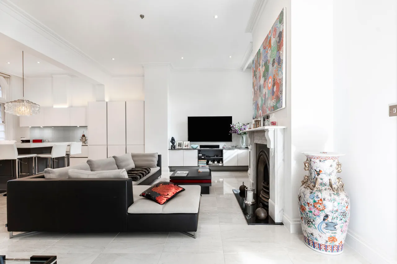 Virginia Water, Surrey, GU25 4SY, photo 6