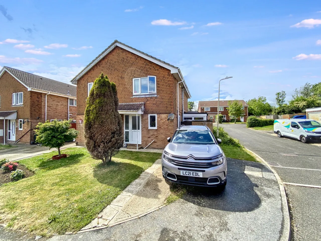 Newlands, Ashford, TN23, photo 12