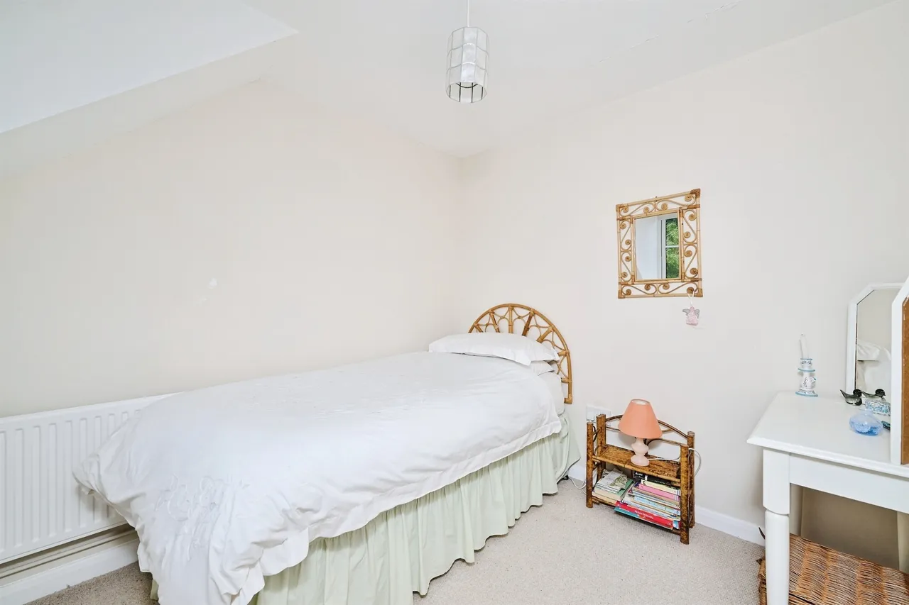 Middle Street, Peterborough, PE8, photo 15