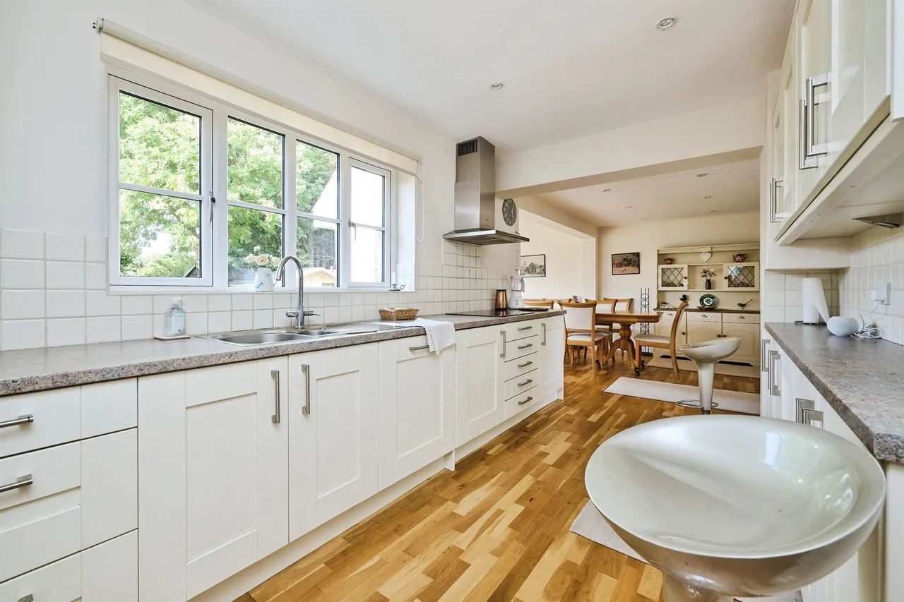 Middle Street, Peterborough, PE8, photo 6
