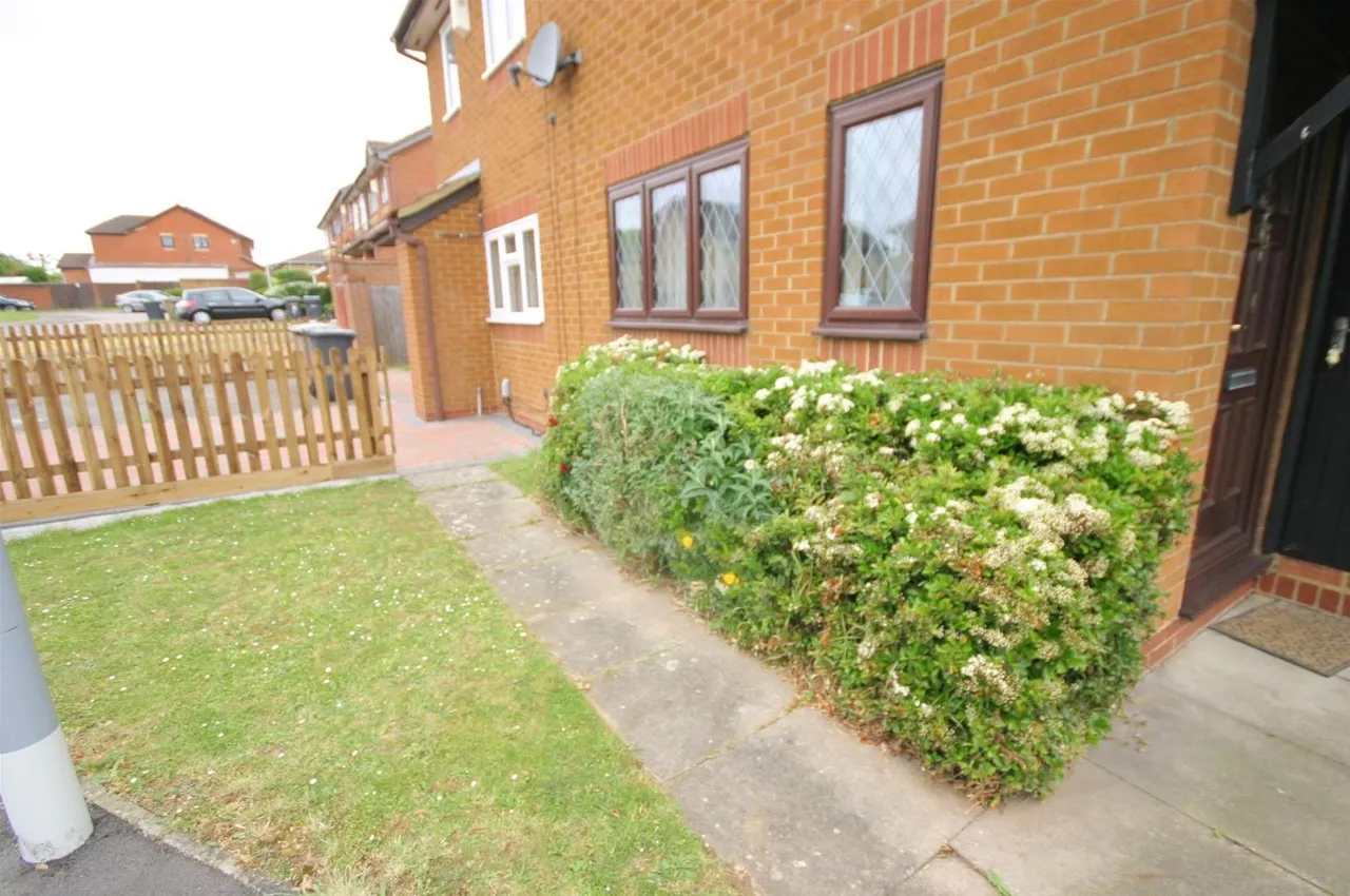 Dexter Close, Barton Hills, Luton, Bedfordshire LU3 4DY, photo 10