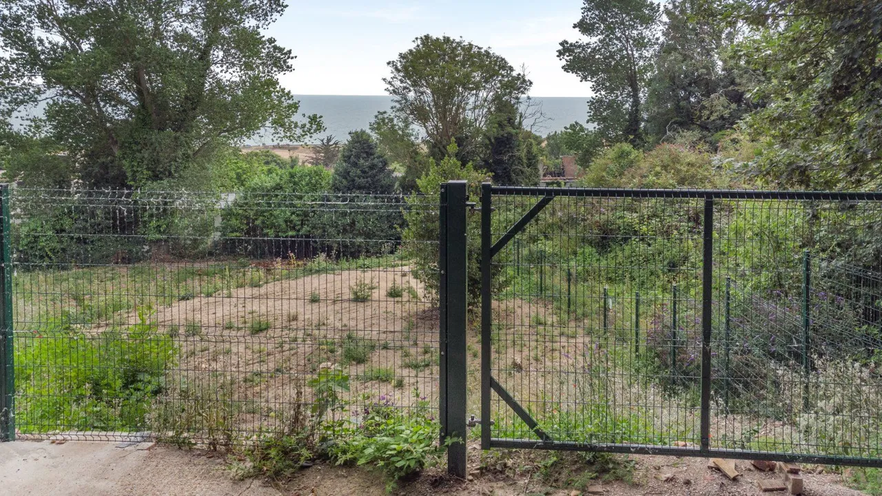 Cliff Road, Hythe, Kent, CT21 5XJ, photo 6