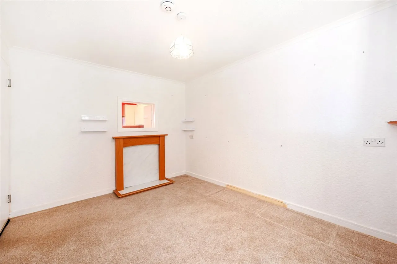 Edwin Arnold Court, Sidcup, DA14, photo 4