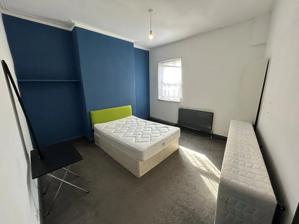 County Road, Liverpool, L4, photo 5