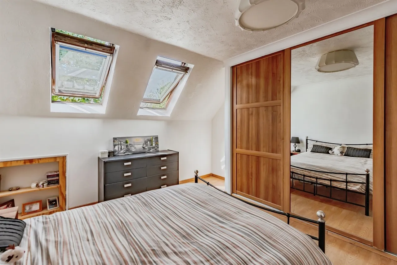 Bowman Court, Northgate, Crawley, photo 8