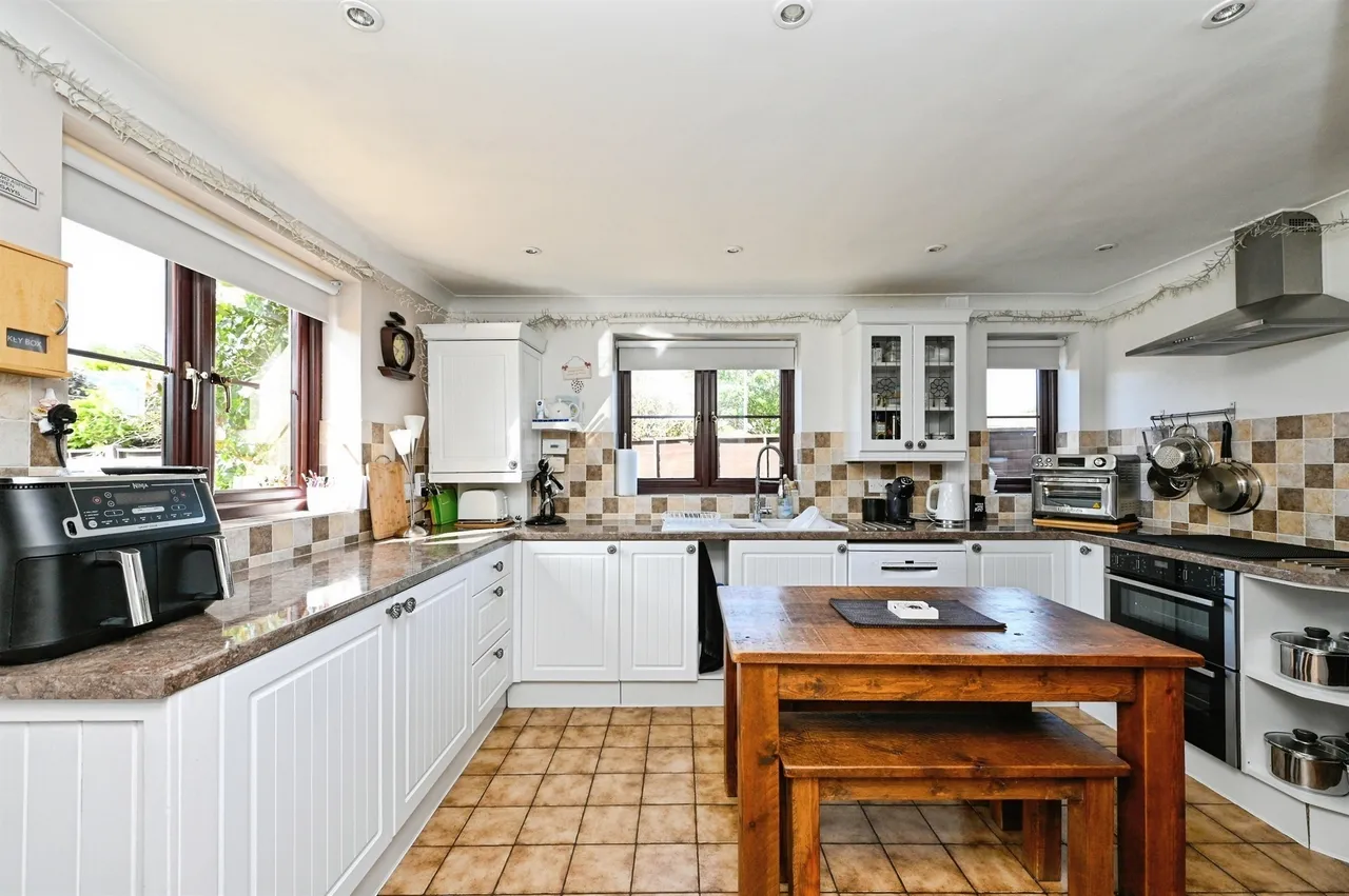 Howdale Road, Downham Market, PE38, photo 3