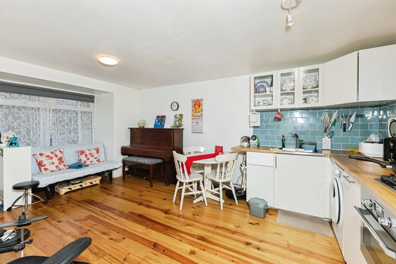 1 bed flat for sale, Hillbrow, Reading, RG2