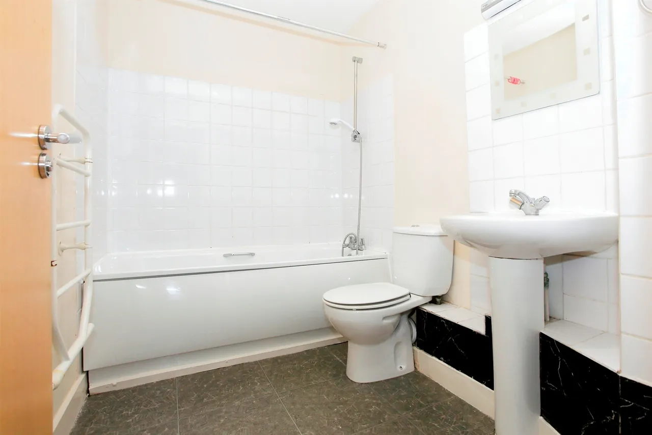 Oundle Road, Peterborough, photo 9