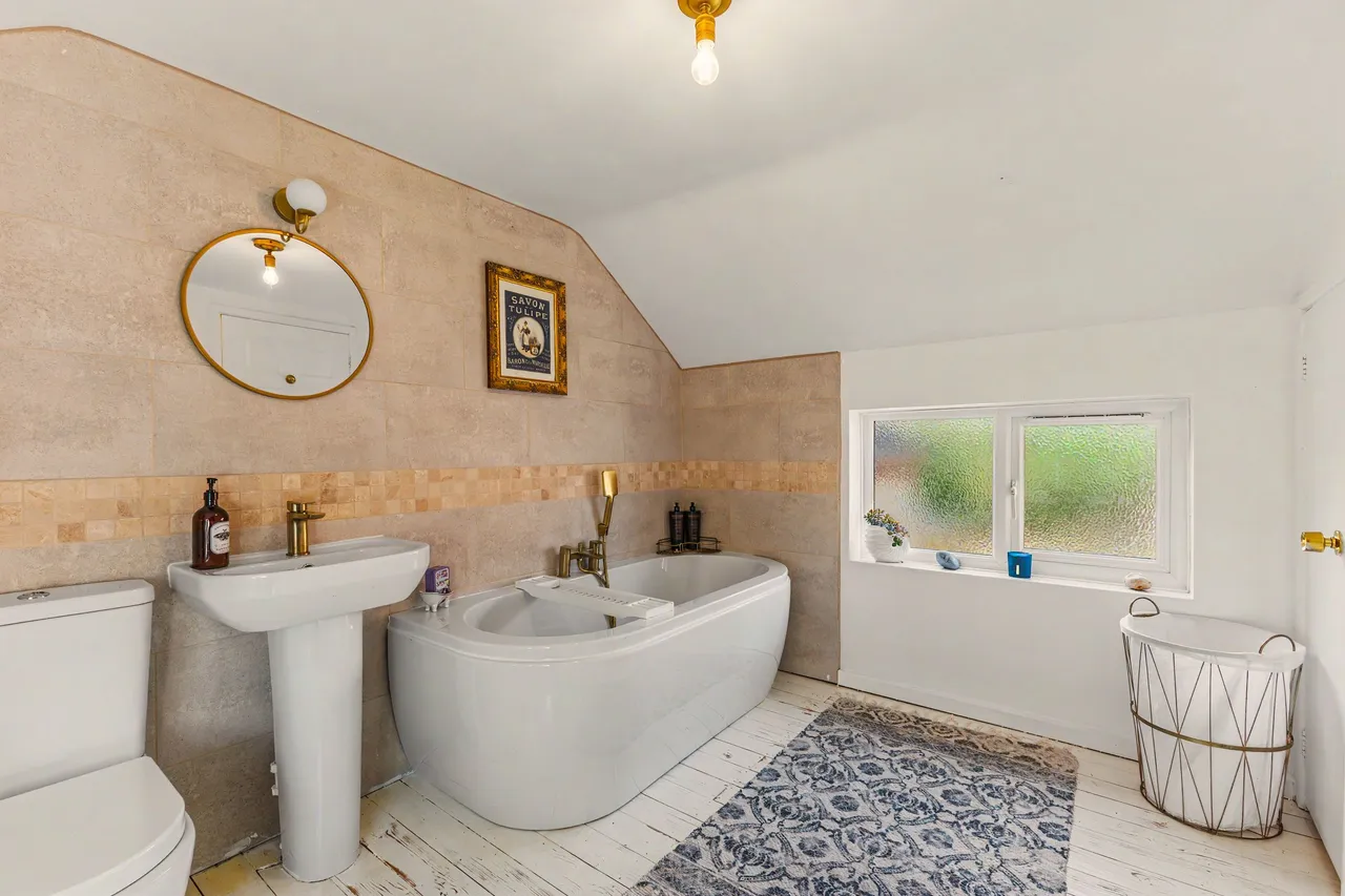 Carters Lane, Tiddington, CV37, photo 18