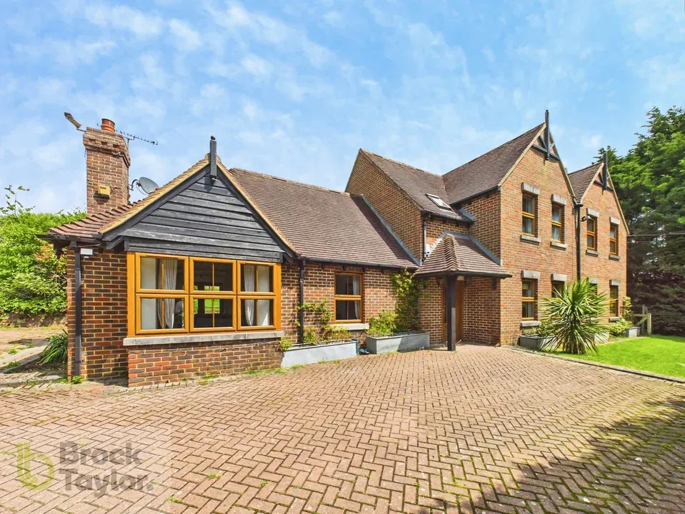 Cowfold Road, Bolney, RH17, photo 7