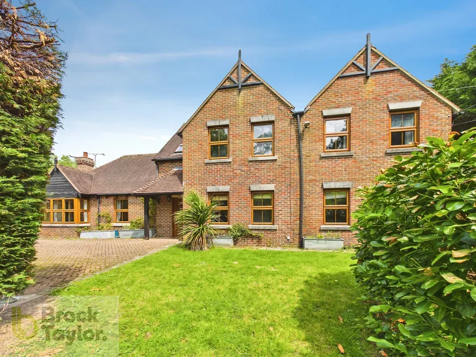 Cowfold Road, Bolney, RH17, photo 8