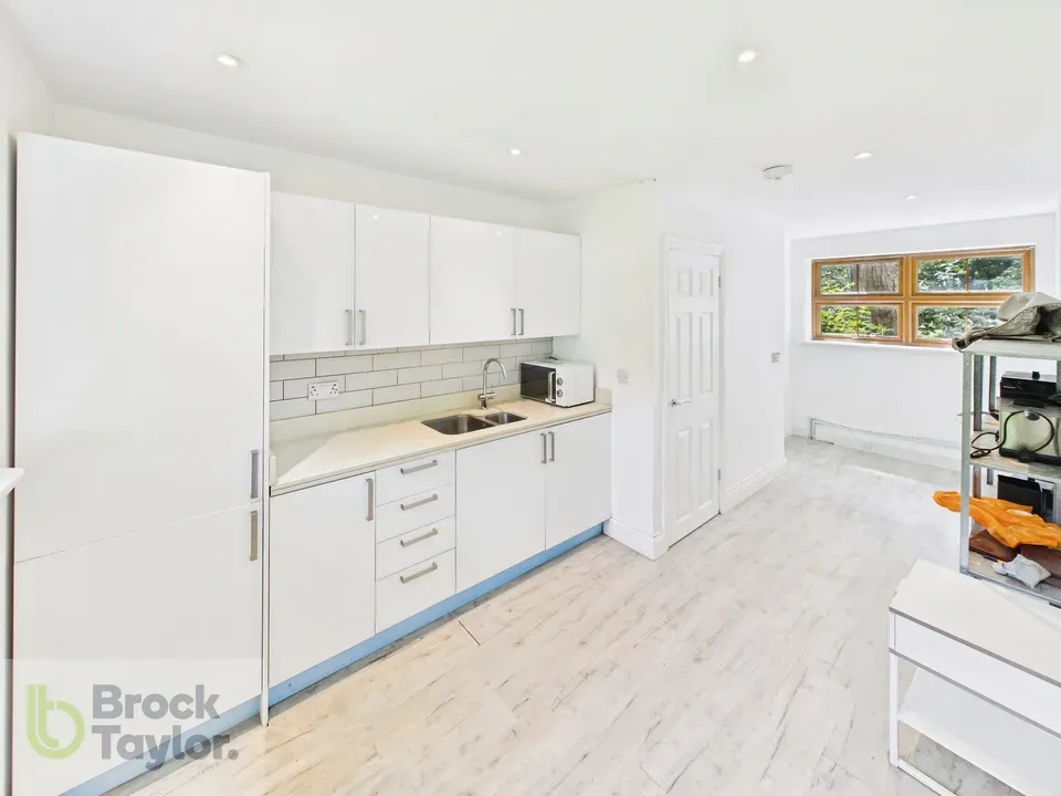 Cowfold Road, Bolney, RH17, photo 34
