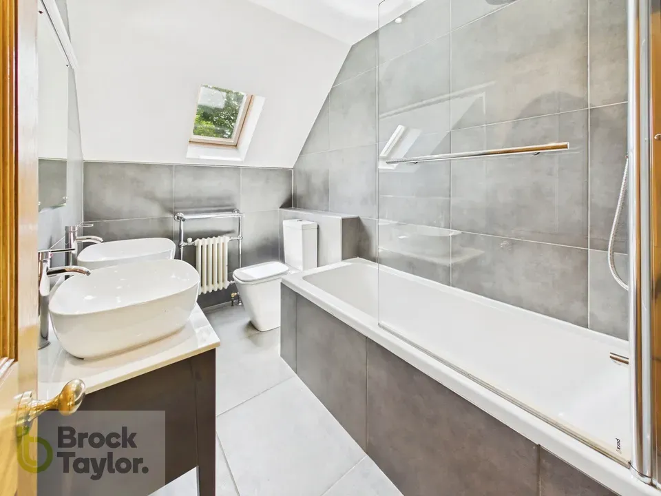 Cowfold Road, Bolney, RH17, photo 25
