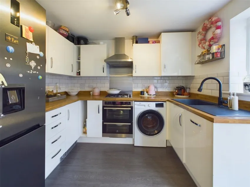 Deopham Green, Kingsway, photo 6