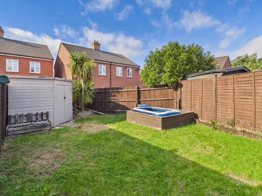 Deopham Green, Kingsway, photo 16