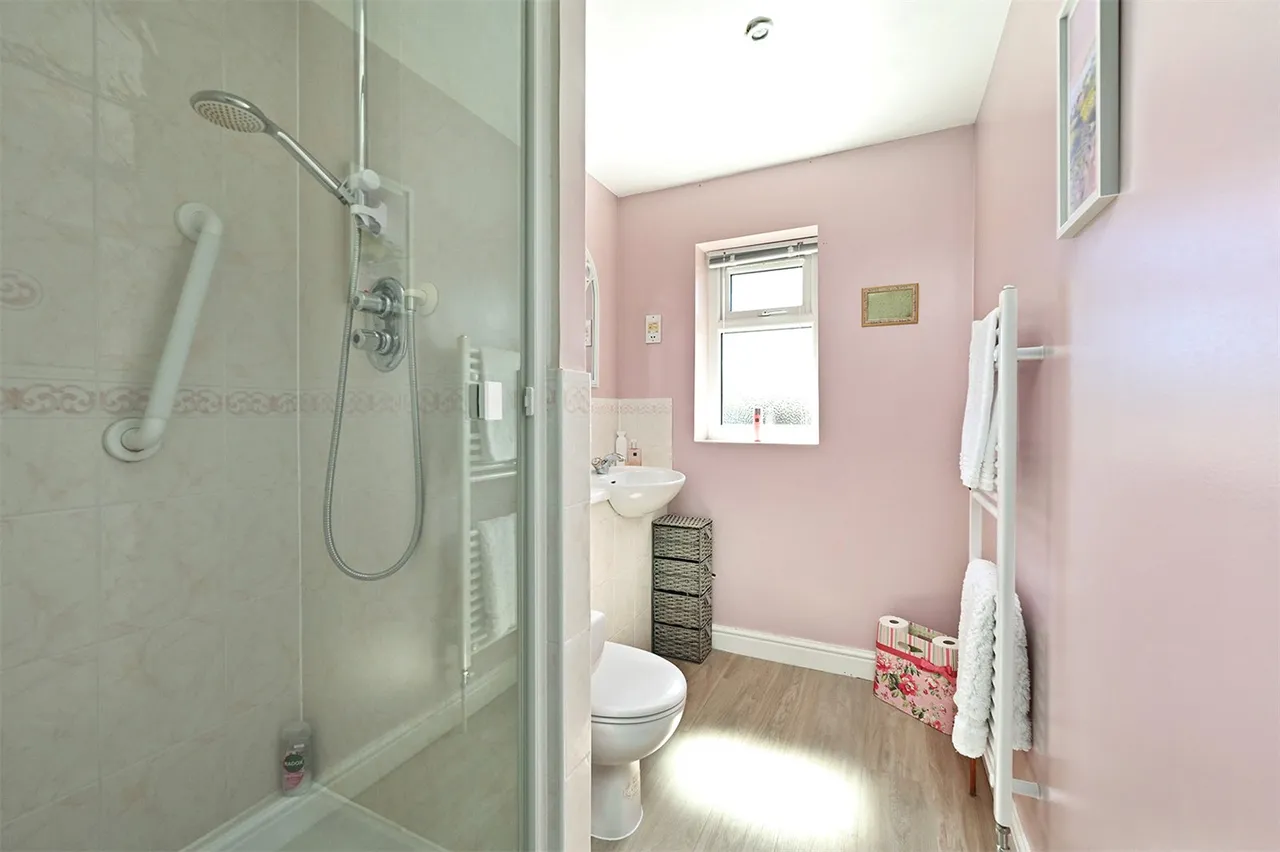 Grange Road, Ash, Guildford, Surrey, GU12 6ES, photo 17