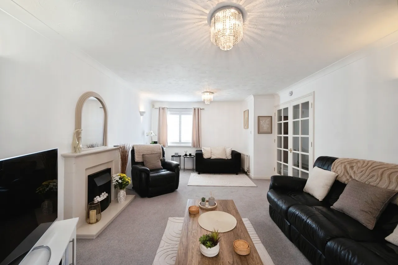 Southleigh Grove, Hayling Island, PO11, photo 5