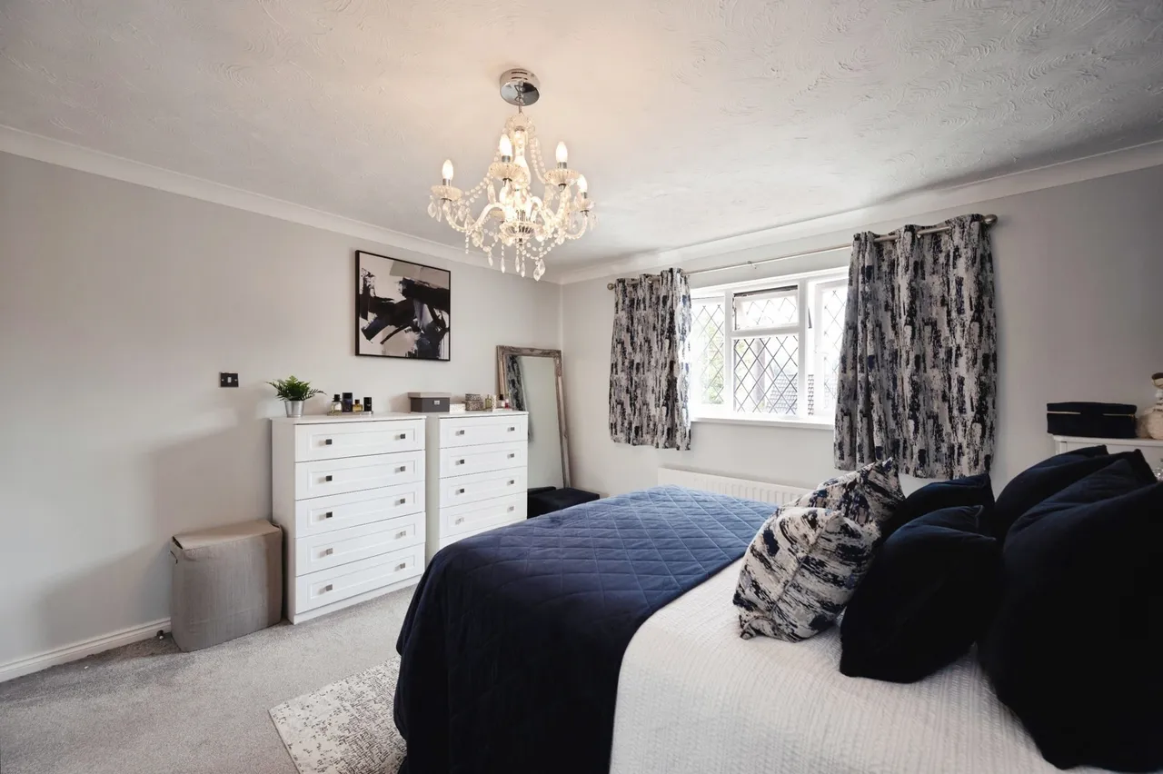 Southleigh Grove, Hayling Island, PO11, photo 14