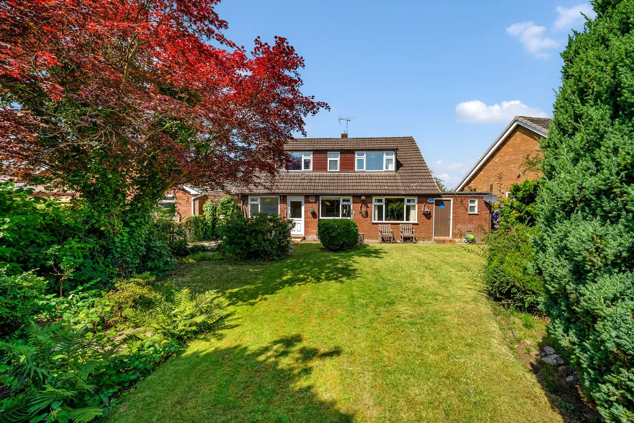 Buckingham Avenue, Widnes, Widnes, WA8 9EW, photo 41