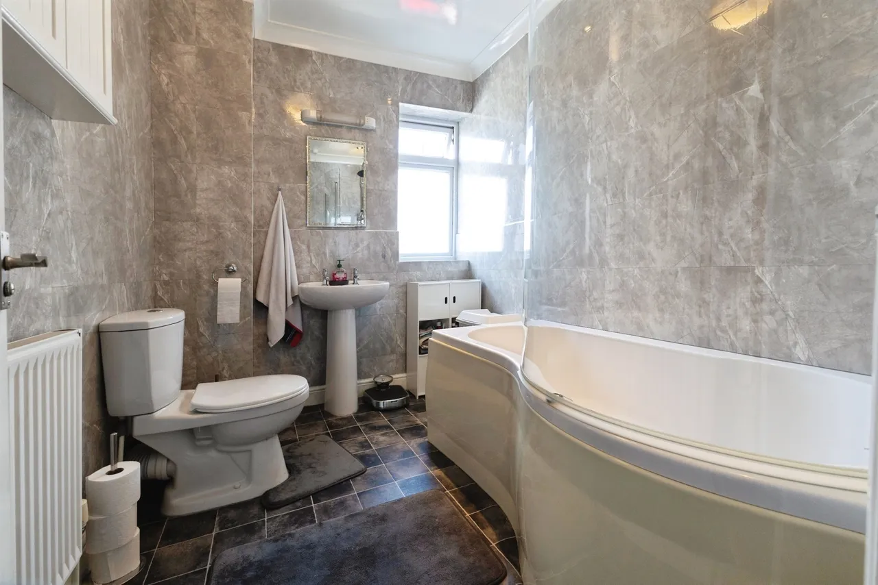 Lingdale Close, Stockton-On-Tees, photo 6