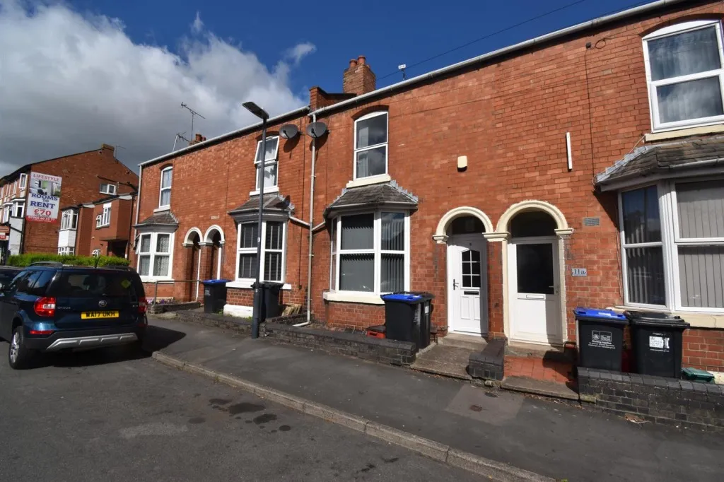 4 bed house to rent, Tachbrook Street, Leamington Spa