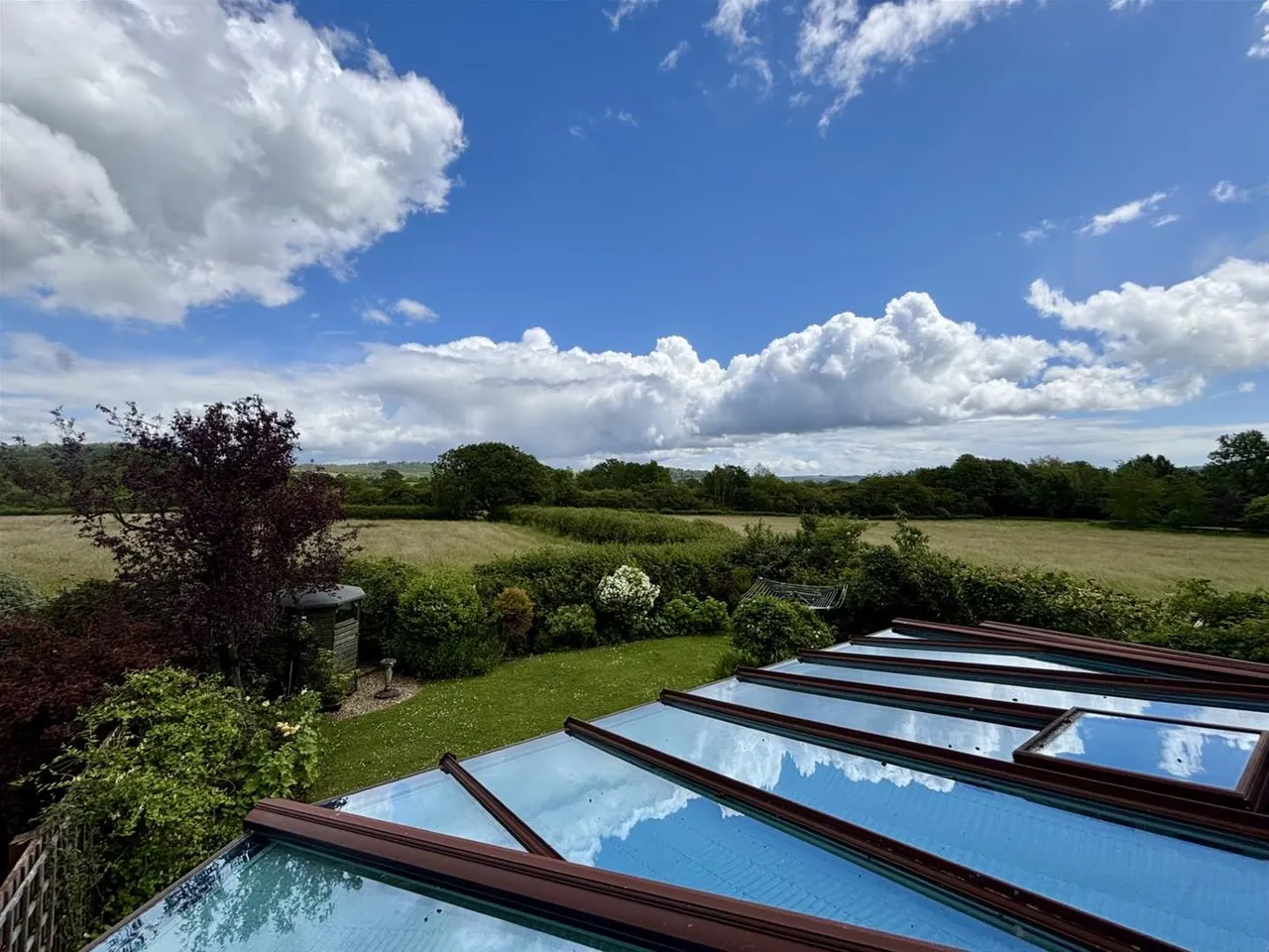 Gauns Court East Knoyle, Salisbury, Wiltshire SP3 6DF, photo 23