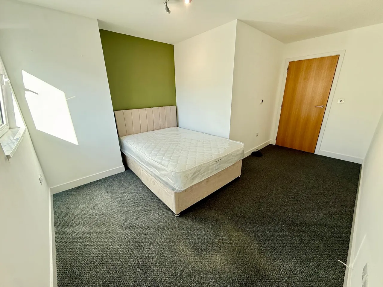 Latitude Court, London, E16, photo 12