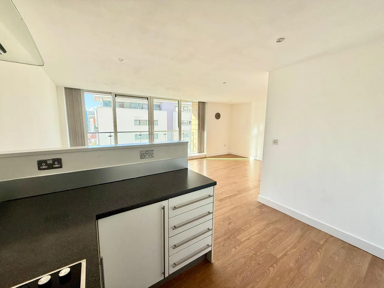 Latitude Court, London, E16, photo 4