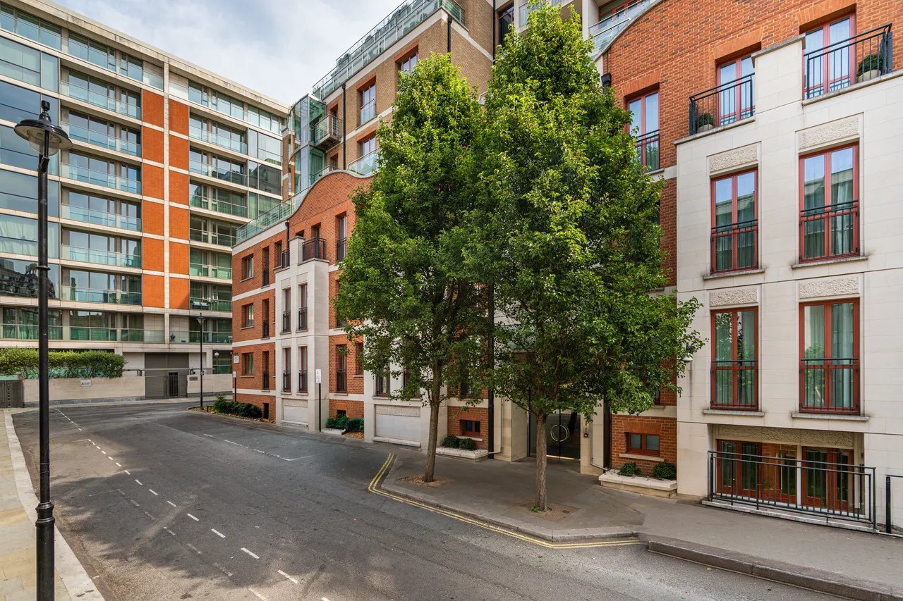Lancelot Place, Knightsbridge, London, photo 12