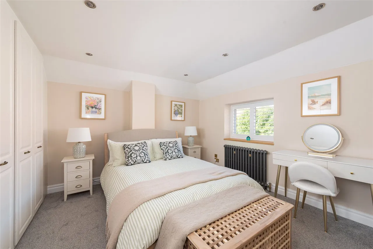 Mill Lane, Wingrave, HP22, photo 19