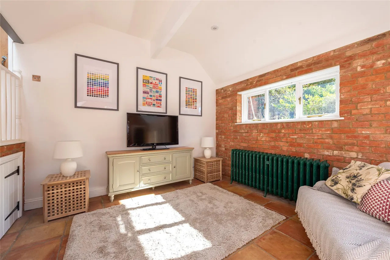 Mill Lane, Wingrave, HP22, photo 13
